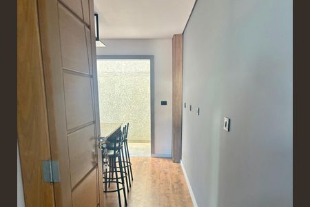 Casa à venda com 90m², 2 quartos e 1 vaga Casa à venda com 90m², 2 quartos e 1 vagaEntrada