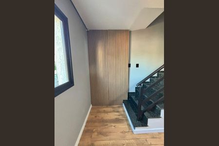 Casa à venda com 90m², 2 quartos e 1 vaga Casa à venda com 90m², 2 quartos e 1 vagaSala