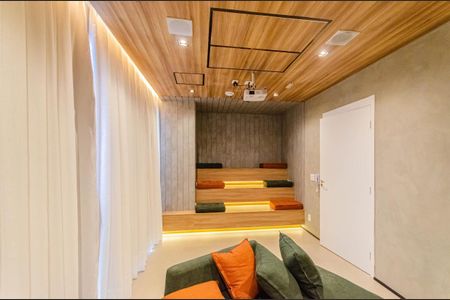 Apartamento à venda com 27m², 0 quarto e sem vagaÁrea comum - Sala de cinema