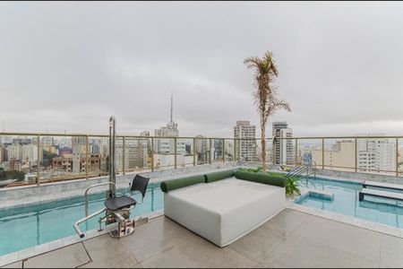 Apartamento à venda com 27m², 0 quarto e sem vagaÁrea comum - Piscina