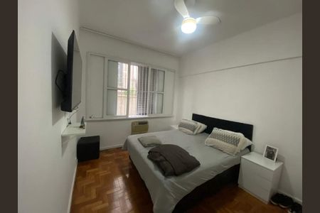 Apartamento à venda com 41m², 1 quarto e 1 vaga