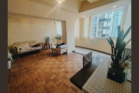 Apartamento à venda com 122m², 3 quartos e 1 vaga