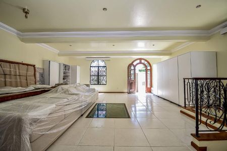 Casa à venda com 200m², 4 quartos e 1 vaga