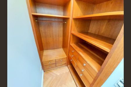 Casa à venda com 673m², 4 quartos e 11 vagas