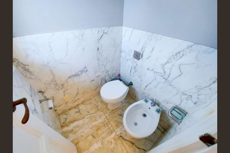 Casa à venda com 673m², 4 quartos e 11 vagas