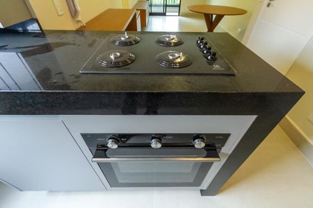 Apartamento à venda com 70m², 2 quartos e 2 vagasCozinha e Área de Serviço