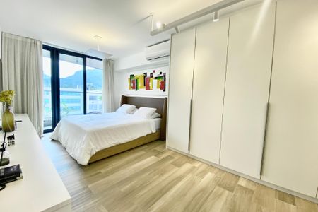 Apartamento à venda com 139m², 2 quartos e 1 vaga Apartamento à venda com 139m², 2 quartos e 1 vagaSuíte 2