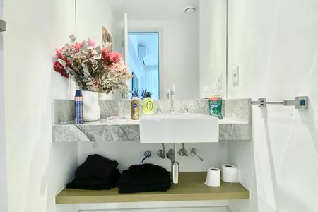 Apartamento à venda com 139m², 2 quartos e 1 vaga Apartamento à venda com 139m², 2 quartos e 1 vagaLavabo