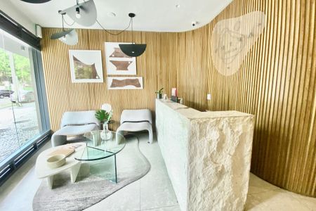 Apartamento à venda com 139m², 2 quartos e 1 vaga Apartamento à venda com 139m², 2 quartos e 1 vagaHall de entrada