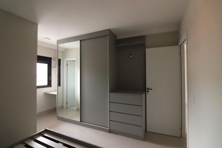 Apartamento à venda com 70m², 2 quartos e 2 vagasSuíte