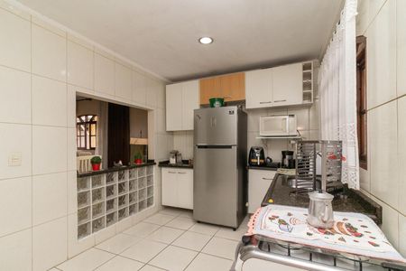 Casa à venda com 152m², 4 quartos e 2 vagasCozinha da Casa 1