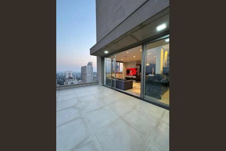 Apartamento à venda com 193m², 2 quartos e 3 vagasFoto 03