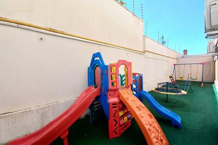 Apartamento à venda com 70m², 3 quartos e 1 vaga Apartamento à venda com 70m², 3 quartos e 1 vagaÁrea comum - Playground