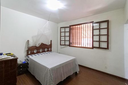 Casa à venda com 193m², 3 quartos e 3 vagas Casa à venda com 193m², 3 quartos e 3 vagasSuíte