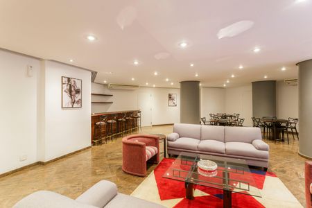 Apartamento à venda com 130m², 3 quartos e 2 vagasÁrea comum - Salão de festas
