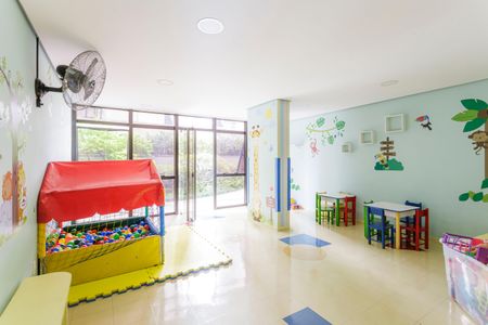 Apartamento à venda com 130m², 3 quartos e 2 vagasBrinquedoteca