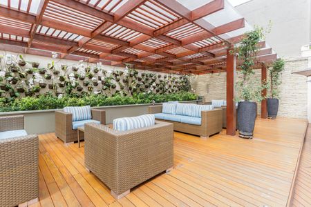 Apartamento à venda com 130m², 3 quartos e 2 vagasÁrea comum - Piscina