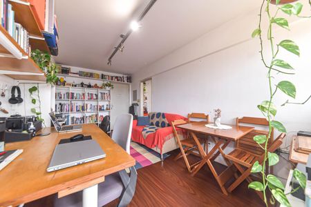 Apartamento à venda com 48m², 1 quarto e 1 vagaSala