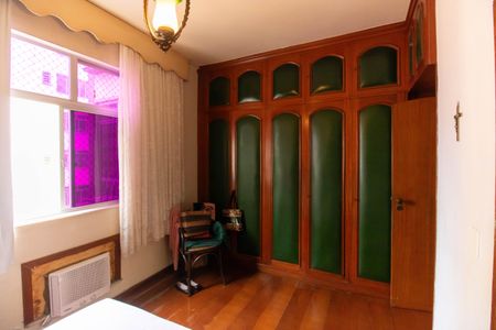 Apartamento à venda com 184m², 4 quartos e 1 vagaSuíte