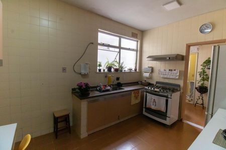 Apartamento à venda com 184m², 4 quartos e 1 vagaCozinha