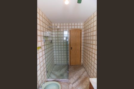 Apartamento à venda com 184m², 4 quartos e 1 vagaBanheiro Social