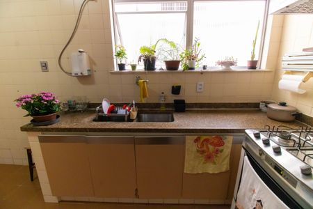 Apartamento à venda com 184m², 4 quartos e 1 vagaCozinha