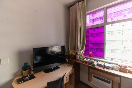 Apartamento à venda com 184m², 4 quartos e 1 vagaQuarto 1