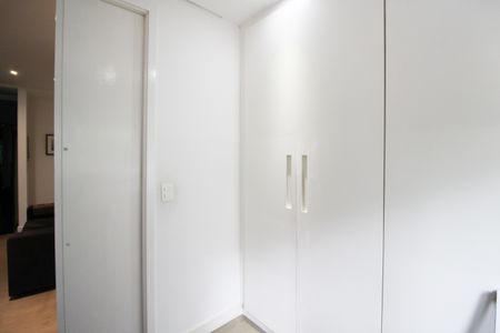Apartamento para alugar com 102m², 2 quartos e 1 vaga Apartamento para alugar com 102m², 2 quartos e 1 vagaQuarto