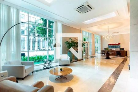 Apartamento para alugar com 102m², 2 quartos e 1 vaga Apartamento para alugar com 102m², 2 quartos e 1 vagaHall