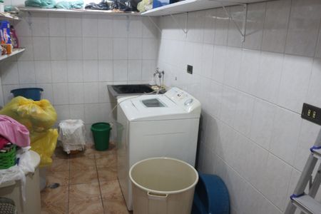 Casa à venda com 218m², 3 quartos e 4 vagasÁrea de Serviço