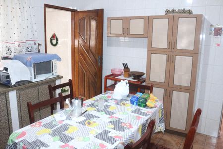 Casa à venda com 218m², 3 quartos e 4 vagasCozinha