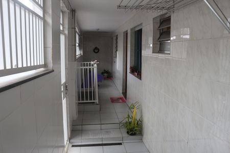 Casa à venda com 218m², 3 quartos e 4 vagasQuintal