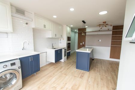 Apartamento à venda com 45m², 2 quartos e 1 vagaSala/cozinha
