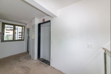 Apartamento à venda com 360m², 4 quartos e 4 vagasEntrada Cobertura