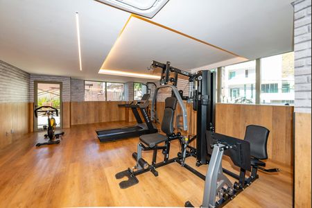 Apartamento à venda com 360m², 4 quartos e 4 vagasÁrea comum - Academia