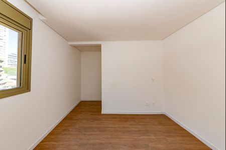 Apartamento à venda com 360m², 4 quartos e 4 vagasSuíte 4