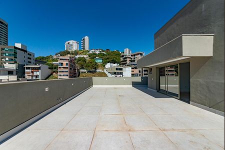 Apartamento à venda com 360m², 4 quartos e 4 vagasVaranda