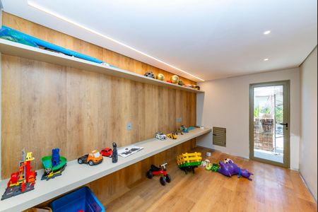 Apartamento à venda com 360m², 4 quartos e 4 vagasÁrea Comum - Playground