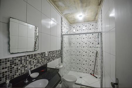 Casa à venda com 100m², 3 quartos e 1 vaga Casa à venda com 100m², 3 quartos e 1 vagaBanheiro