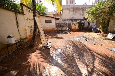 Casa para alugar com 324m², 3 quartos e 1 vaga Casa para alugar com 324m², 3 quartos e 1 vagaQuintal