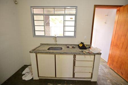 Casa para alugar com 324m², 3 quartos e 1 vaga Casa para alugar com 324m², 3 quartos e 1 vagaCozinha
