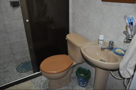 Casa de condomínio à venda com 100m², 2 quartos e 1 vagaBanheiro Social