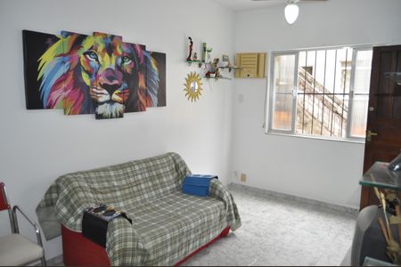 Casa de condomínio à venda com 100m², 2 quartos e 1 vagaSala