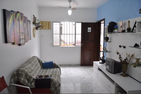 Casa de condomínio à venda com 100m², 2 quartos e 1 vagaSala