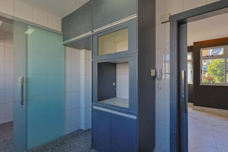 Apartamento à venda com 260m², 4 quartos e 4 vagasCozinha