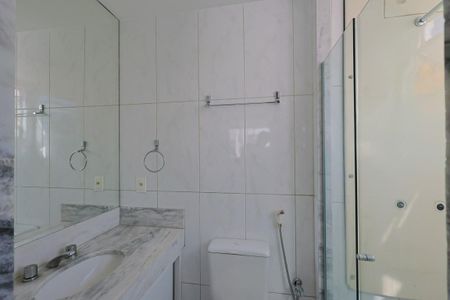 Apartamento à venda com 260m², 4 quartos e 4 vagasBanheiro da Suíte