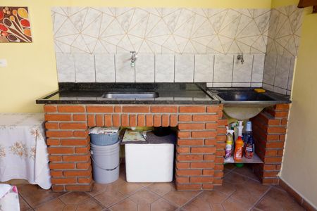 Casa à venda com 125m², 1 quarto e 3 vagas Casa à venda com 125m², 1 quarto e 3 vagasÁrea comum