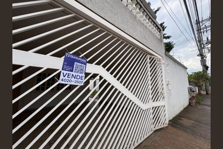 Casa à venda com 200m², 3 quartos e 2 vagasPlaca