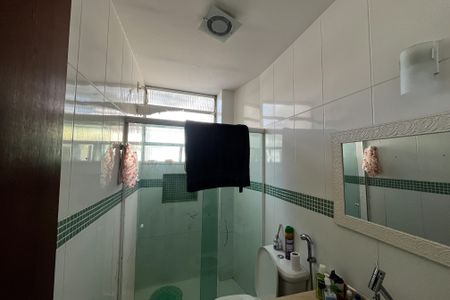 Apartamento à venda com 68m², 2 quartos e sem vaga Apartamento à venda com 68m², 2 quartos e sem vagaBanheiro Social