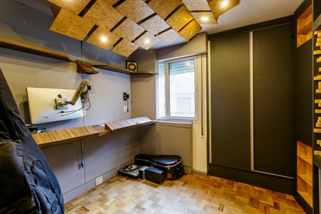 Apartamento à venda com 90m², 2 quartos e 1 vaga Apartamento à venda com 90m², 2 quartos e 1 vagaQuarto 1